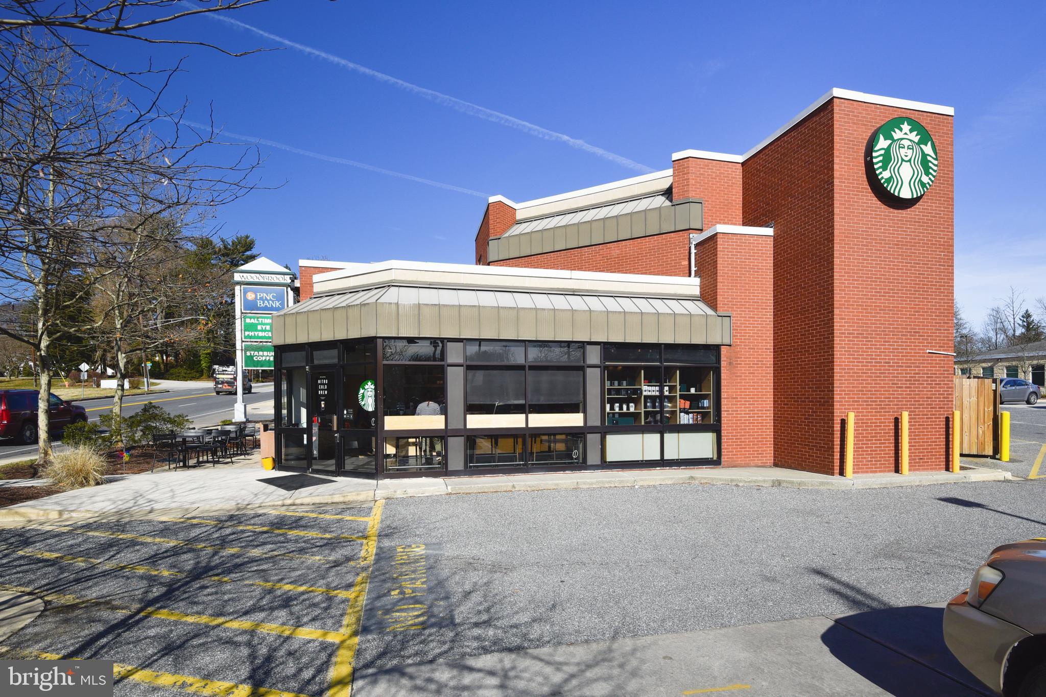 5502 Roland Avenue Baltimore, MD 21210 - Photo 46 of 47 Walking distance to Starbucks