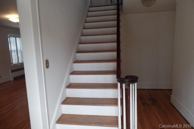 581 Rutherford Road Marion, NC 28752 - Photo 11 of 20 Gallery Image 11