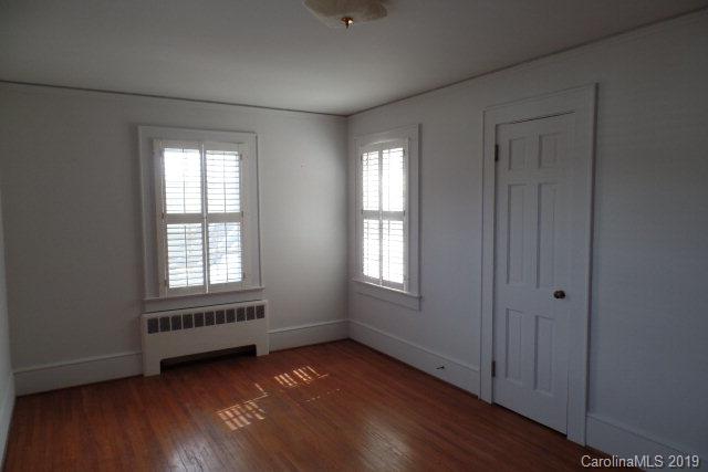 581 Rutherford Road Marion, NC 28752 - Photo 13 of 20 Gallery Image 13