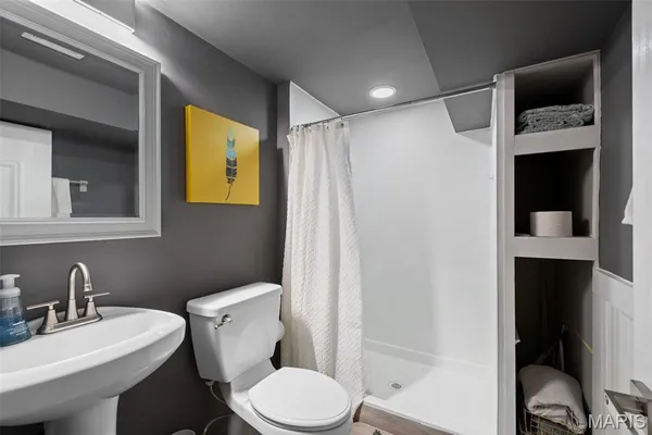 $425,000 | 1080 Sagebrush Trail, Ballwin, MO 63011