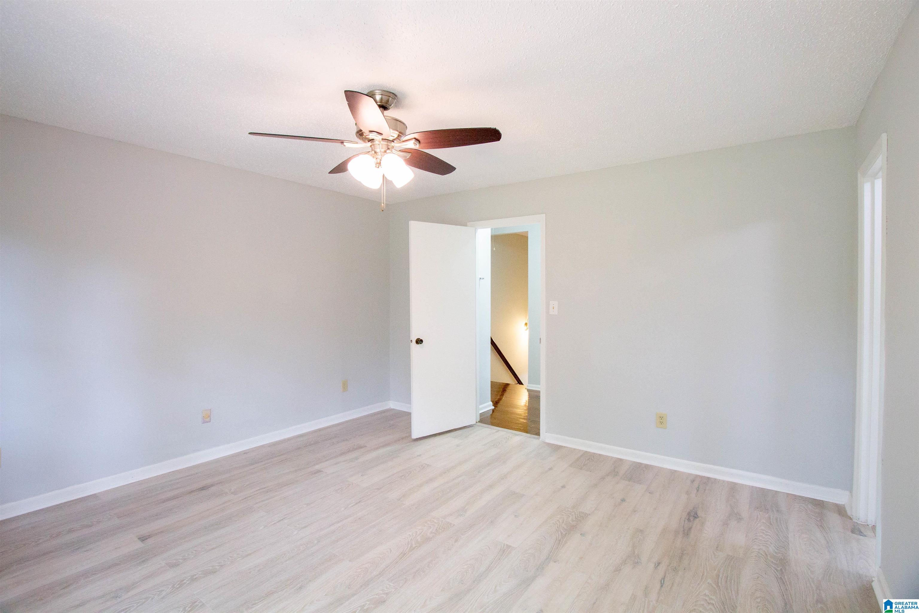 302 Old Rocky Ridge Lane Birmingham, AL 35216 - Photo 23 of 31