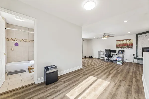 $1,190,000 | 2389 Mayfield Avenue, Montrose, CA 91020