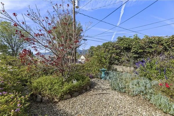 $1,190,000 | 2389 Mayfield Avenue, Montrose, CA 91020