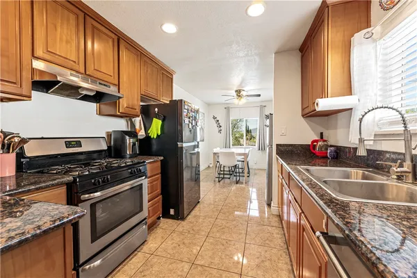 $1,190,000 | 2389 Mayfield Avenue, Montrose, CA 91020