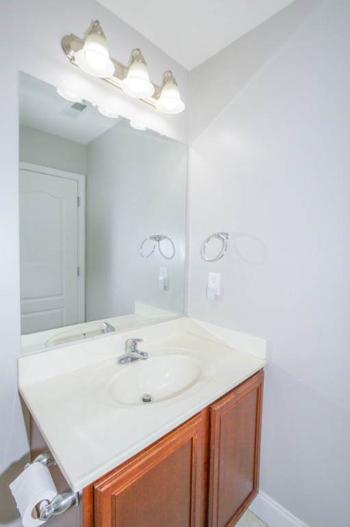 101 Tropical Way Anderson, SC 29621 - Photo 30 of 43 Full bath upstairs