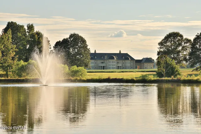 a view of a lake view
