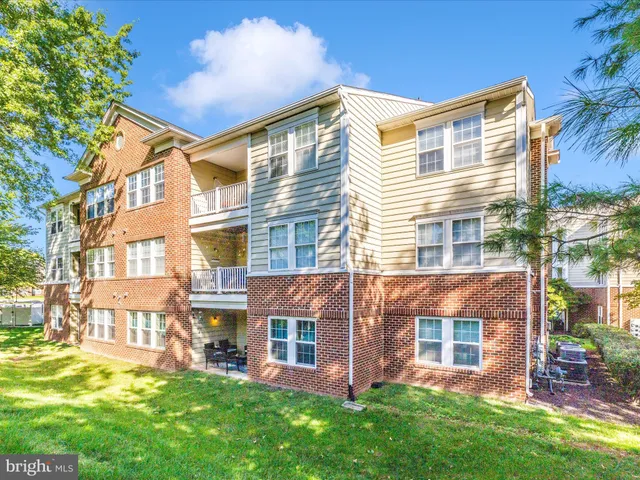 $274,900 | 2402 Dominion Drive, Unit 2C, Frederick, MD 21702