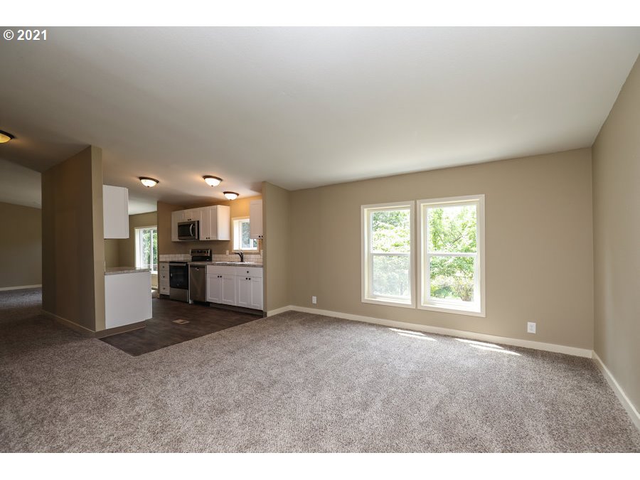 195 Frye Road Castle Rock, WA 98611 - Photo 7 of 21 Gallery Image 7