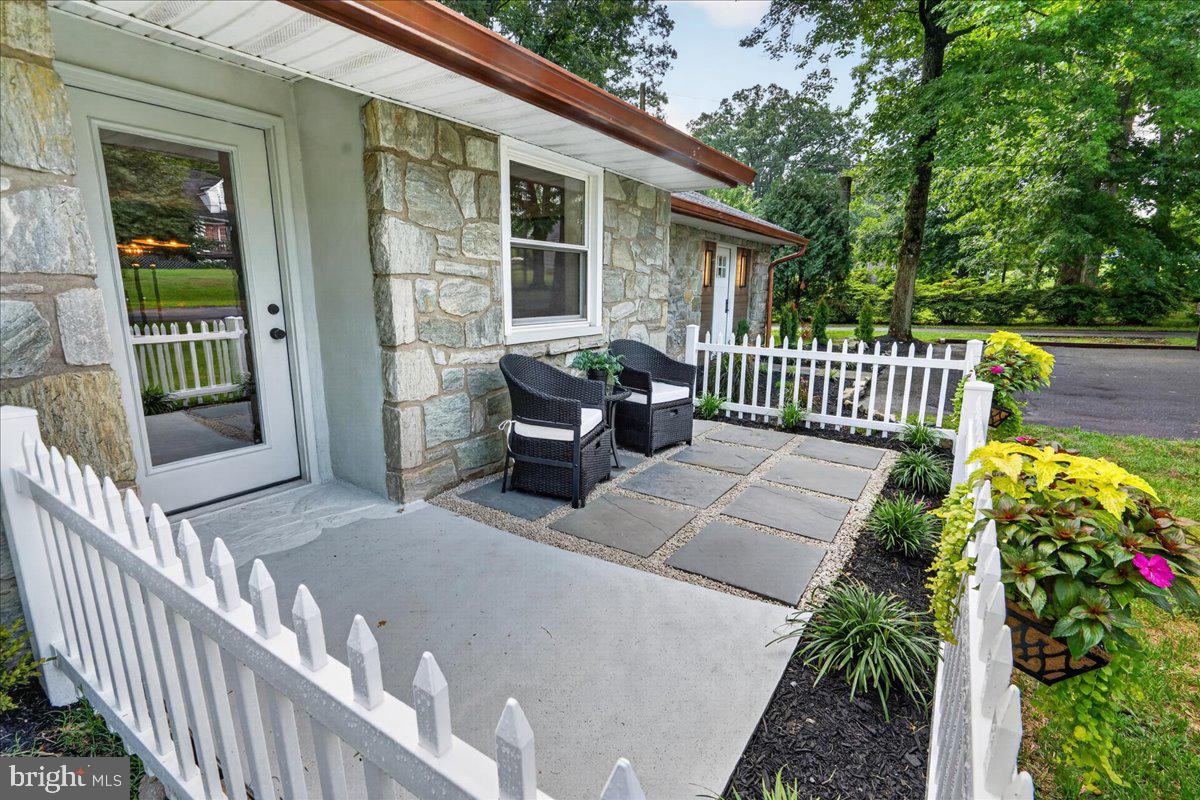 315 Quarry Road Spring City, PA 19475 - Photo 71 of 82 Private White Picket Fence Patio