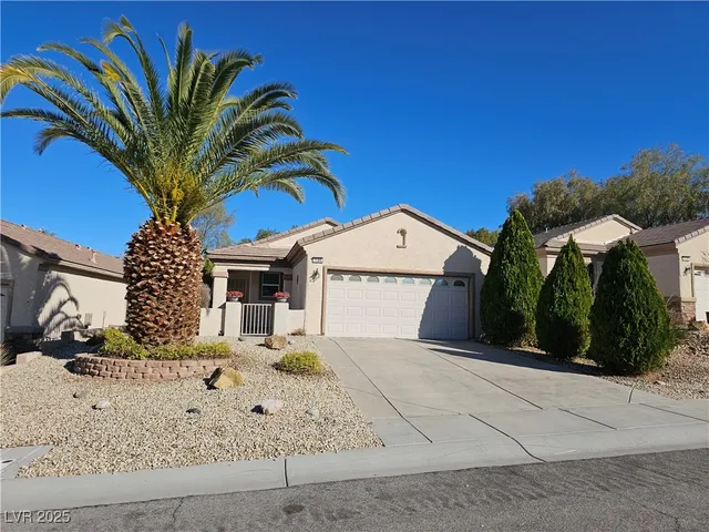 $1,685 | 2544 Cosmic Dust Street, Henderson, NV 89044