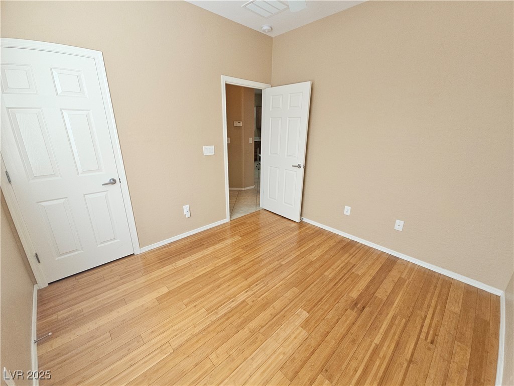 2544 Cosmic Dust Street Henderson, NV 89044 - Photo 14 of 21