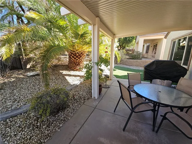 $1,685 | 2544 Cosmic Dust Street, Henderson, NV 89044