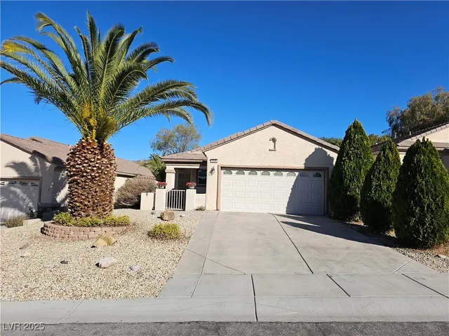 $1,795 | 2544 Cosmic Dust Street, Henderson, NV 89044