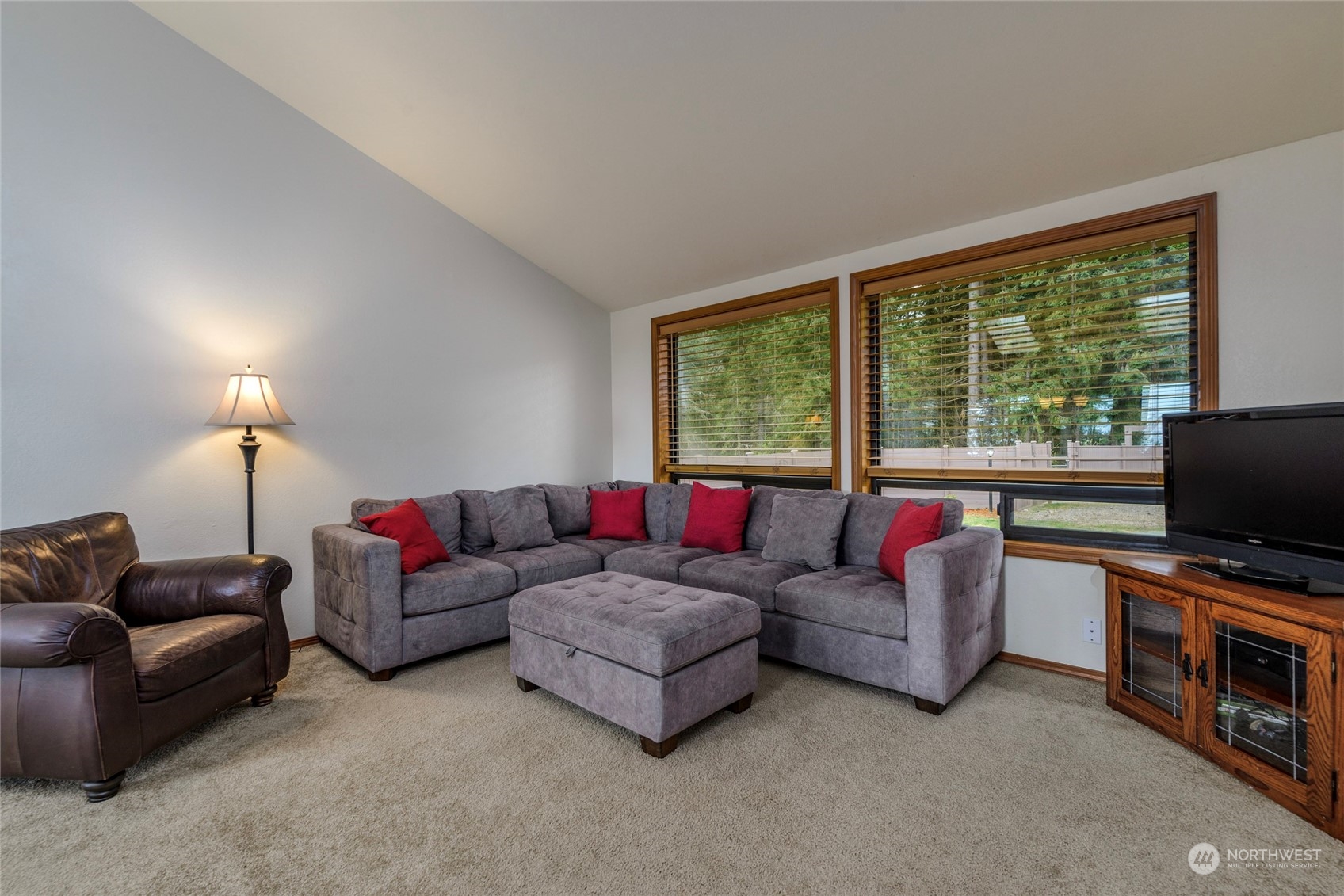 22 Wellman Road Port Angeles, WA 98363 - Photo 5 of 40 Gallery Image 5