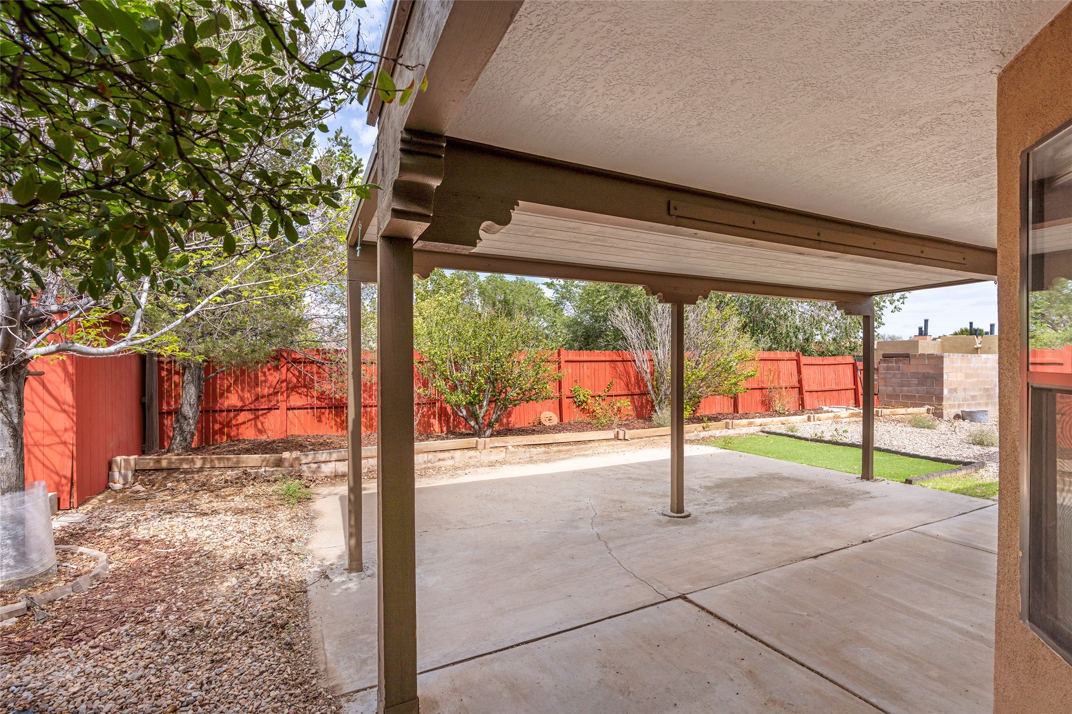 7501 Snow Blossom Road Santa Fe, NM 87507 - Photo 24 of 31 Gallery Image 24