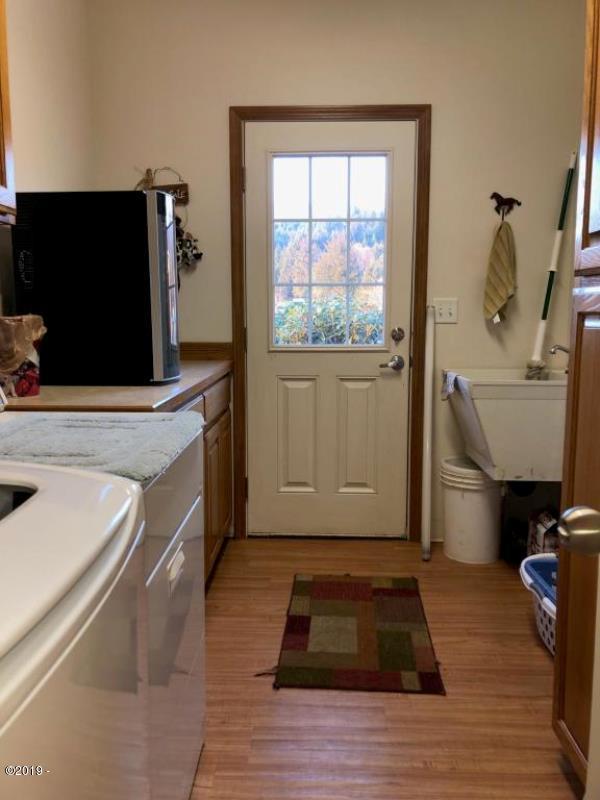 6624 Alderbrook Road Tillamook, OR 97141 - Photo 43 of 45 Utility
