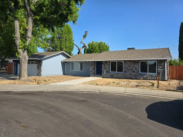$499,000 | 1500 Kirkland Court, Modesto, CA 95356