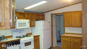 85 North Pine Tree Road Hazleton, PA 18201 - Photo 8 of 20 85 n KIT
