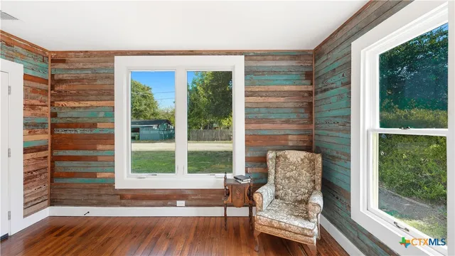 $249,900 | 611 Qualls Street, Gonzales, TX 78629