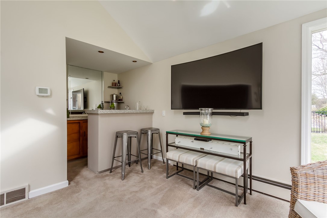 48 Bromley Road Pittsford, NY 14534 - Photo 23 of 50