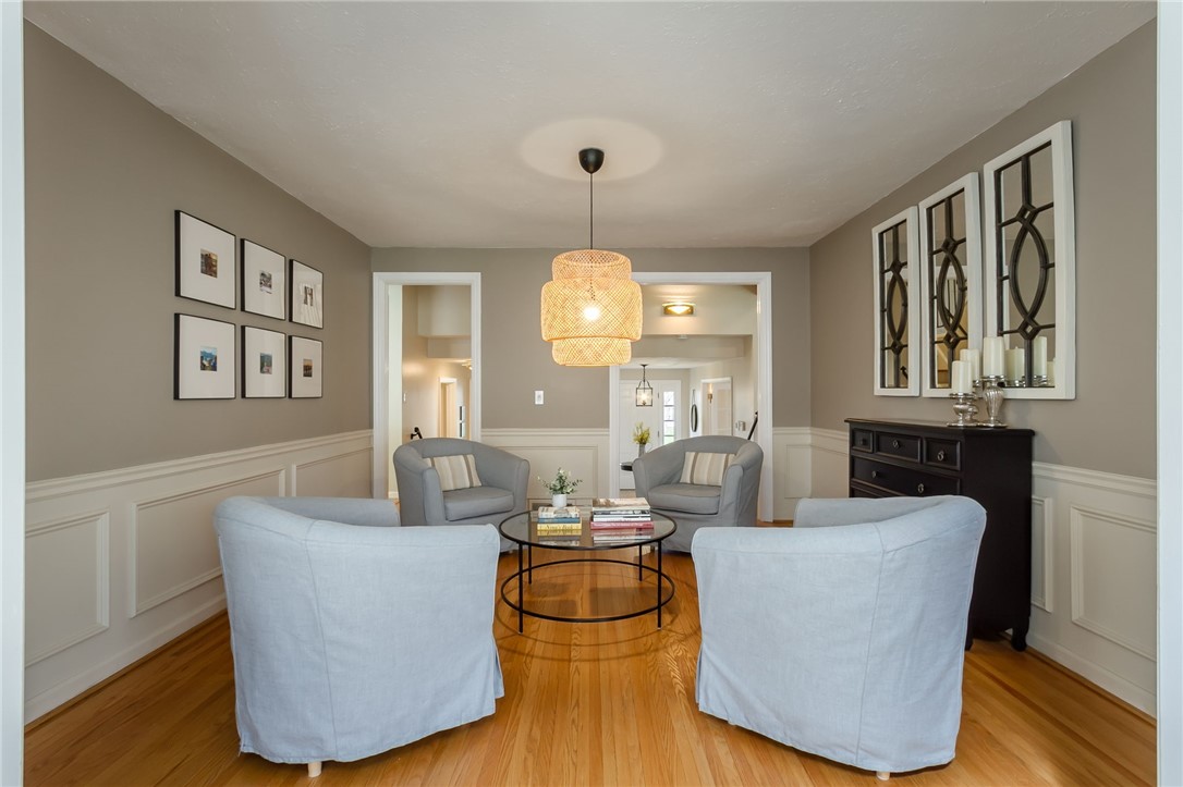 48 Bromley Road Pittsford, NY 14534 - Photo 10 of 50