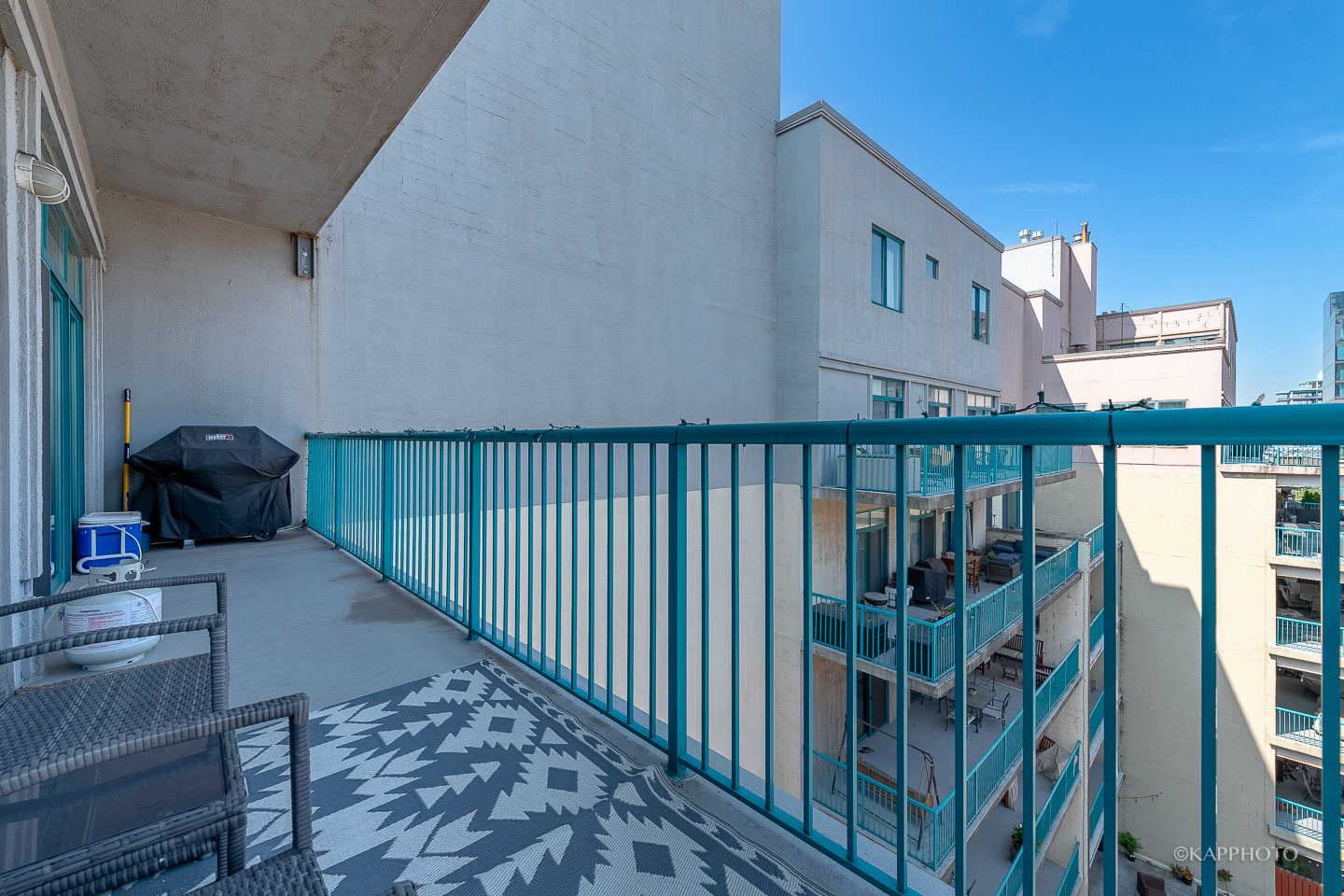 910 West Madison Street, Unit 906E Chicago, IL 60607 - Photo 25 of 26 a view of a balcony