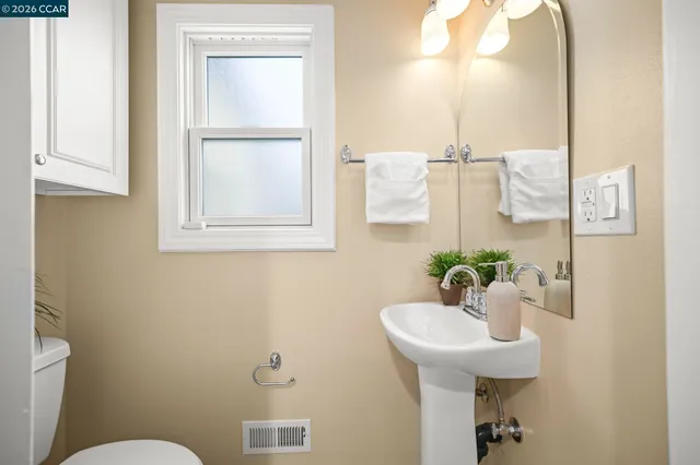 $1,095,000 | 8 Rialto Drive, Clayton, CA 94517