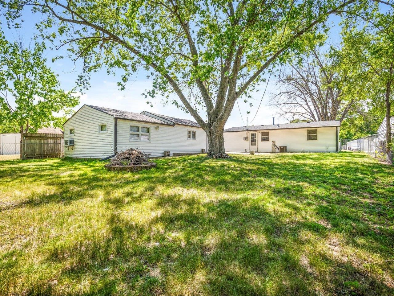 7423 Cadet Road Machesney Park, IL 61115 - Photo 31 of 33