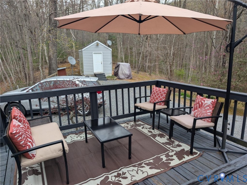 43 Glenn Road Stanardsville, VA 22973 - Photo 4 of 18