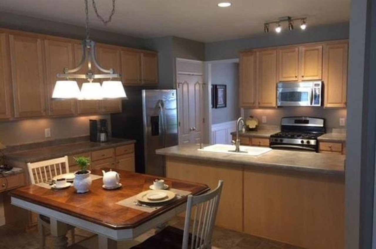 7708 Del Monte Drive Raleigh, NC 27613 - Photo 3 of 6 Photo 3