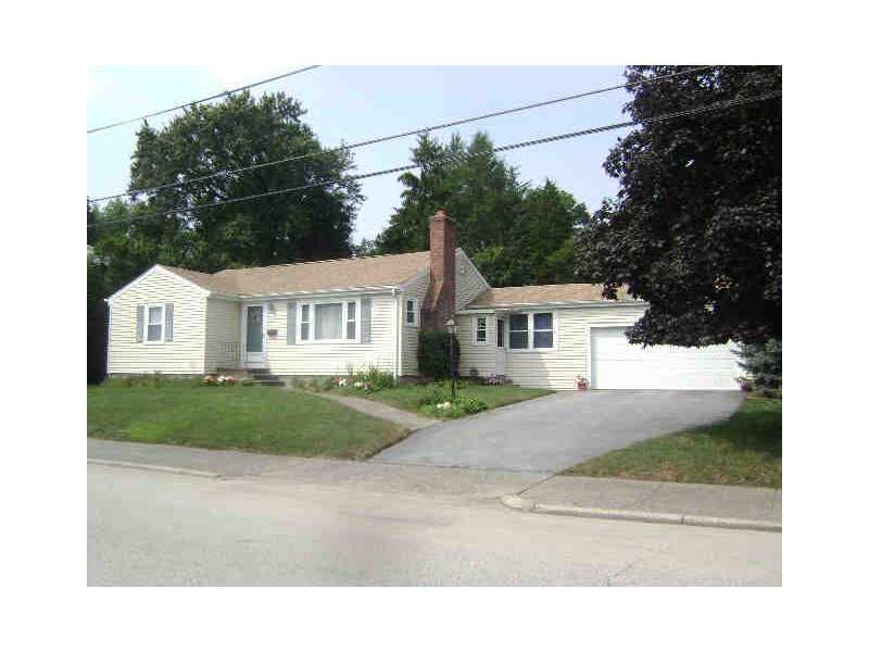 113 Oneida Street Pawtucket, RI 02860 - Photo 1 of 1 Exterior Front.