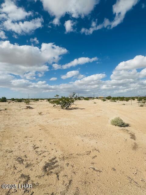 48561 Mountain View Road Bouse, AZ 85325 - Photo 1 of 8 a view of an ocean