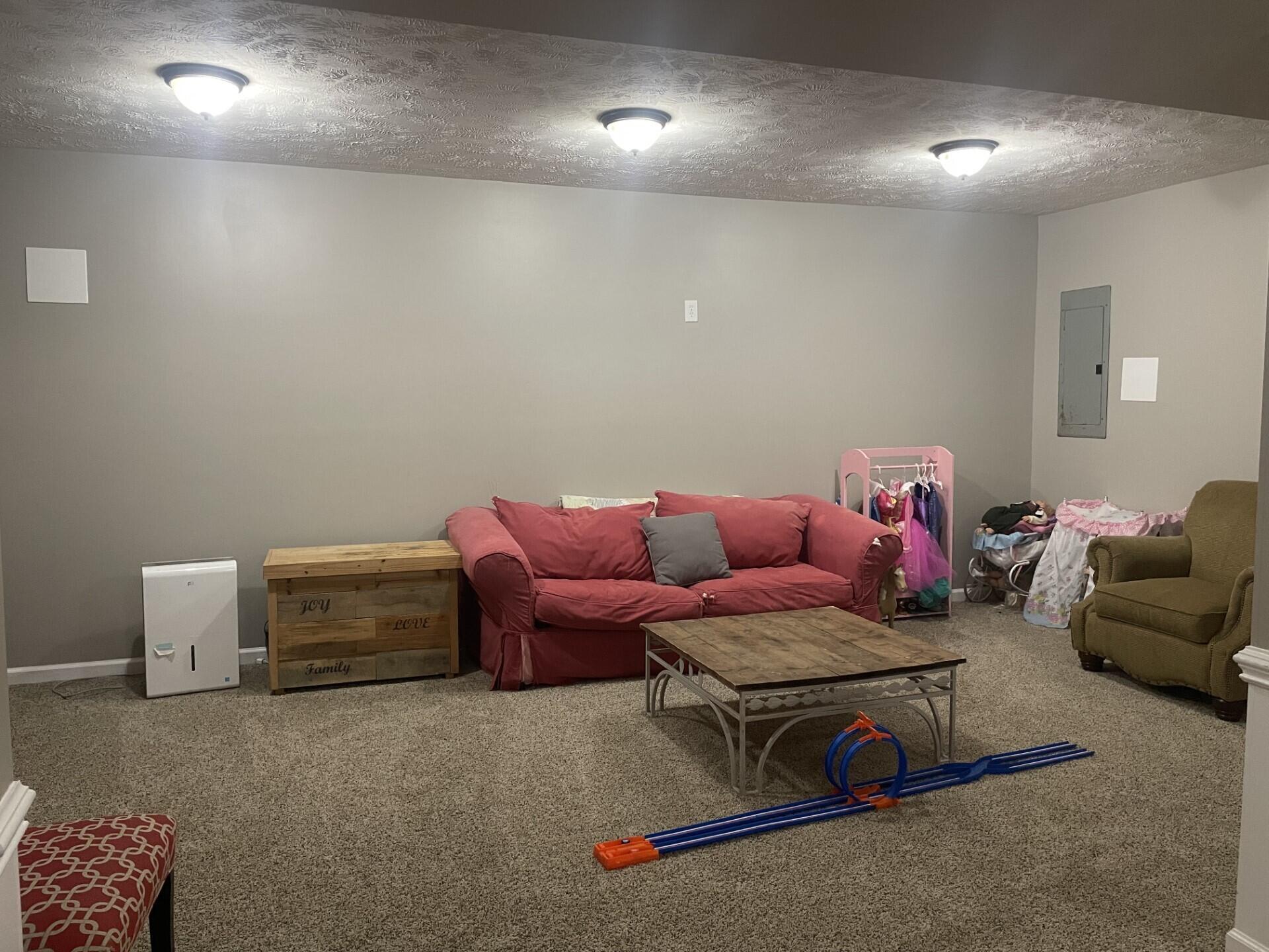 1048 Warrensburg Road Greeneville, TN 37743 - Photo 31 of 55 thumbnail_IMG_7520