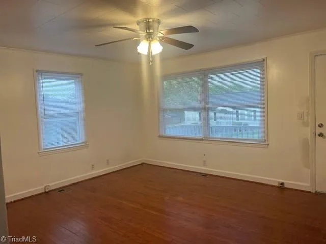 $975 | 527 North Washington Avenue, Reidsville, NC 27320