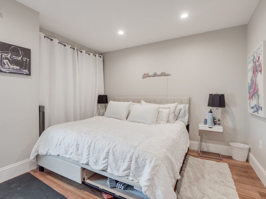 45 L Street, Unit 9 Boston, MA 02127 - Photo 14 of 23