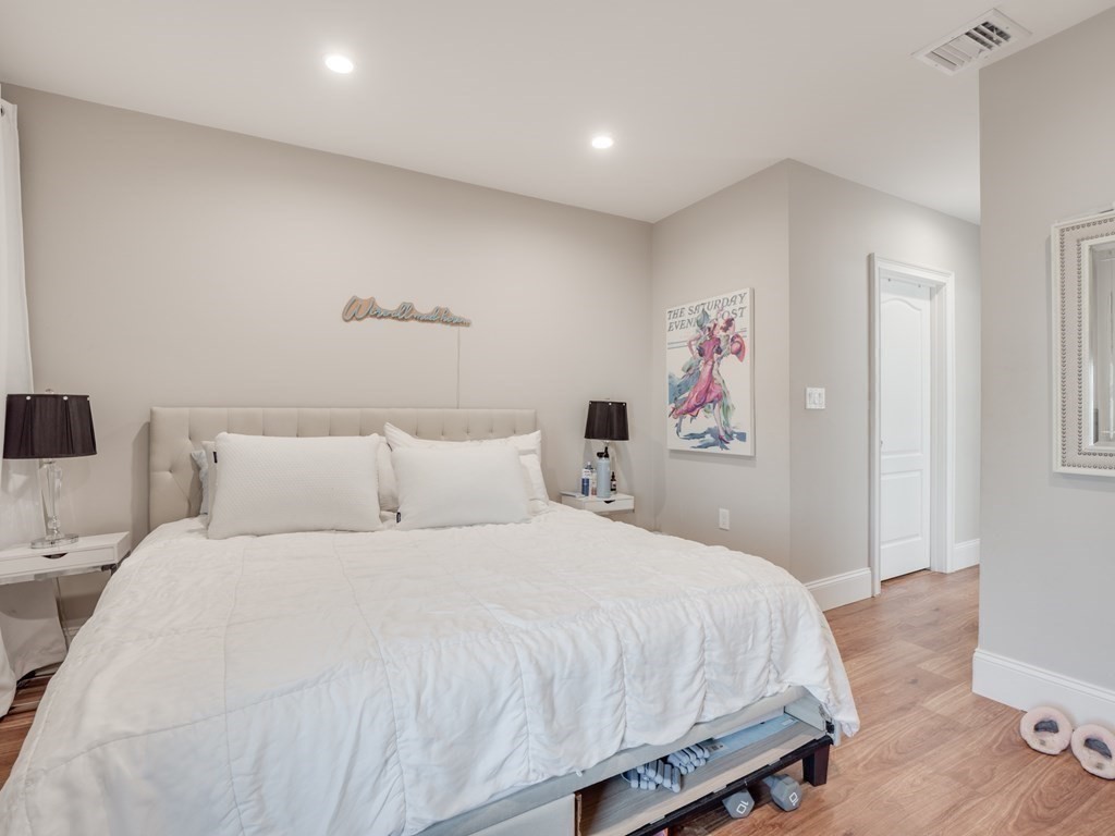 45 L Street, Unit 9 Boston, MA 02127 - Photo 15 of 23