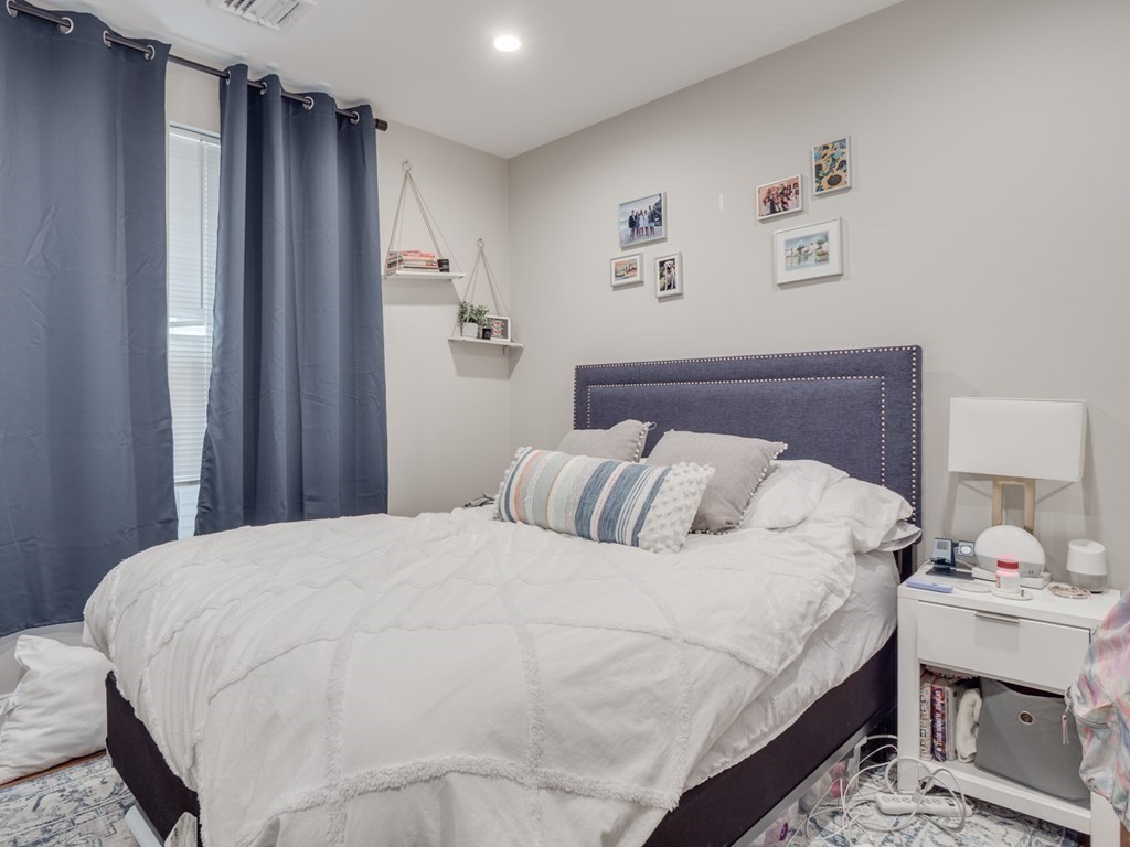 45 L Street, Unit 9 Boston, MA 02127 - Photo 17 of 23