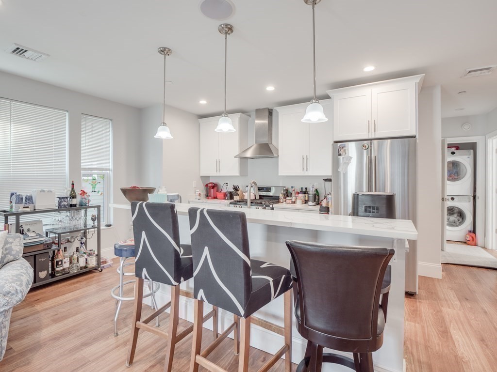 45 L Street, Unit 9 Boston, MA 02127 - Photo 5 of 23