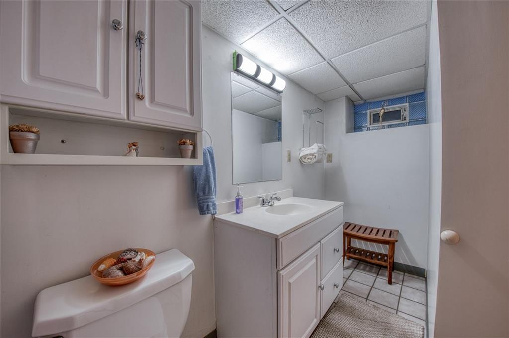 3931 Hoosac Street Pittsburgh, PA 15207 - Photo 12 of 39