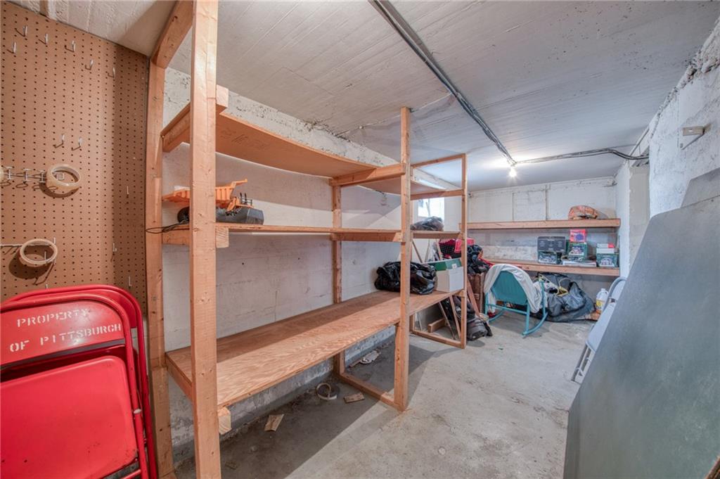 3931 Hoosac Street Pittsburgh, PA 15207 - Photo 27 of 39