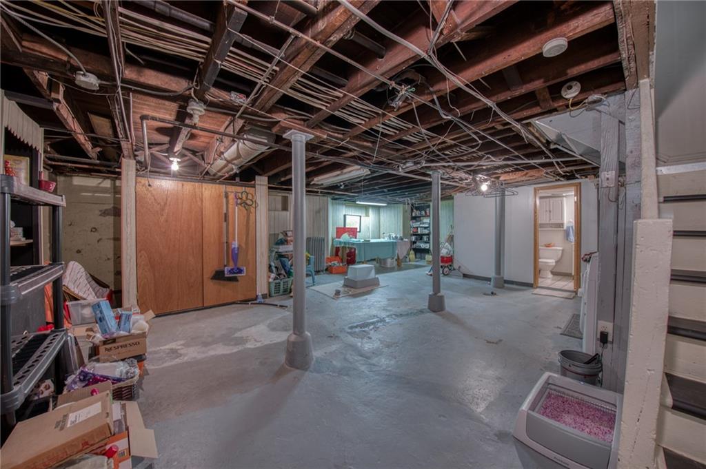 3931 Hoosac Street Pittsburgh, PA 15207 - Photo 29 of 39