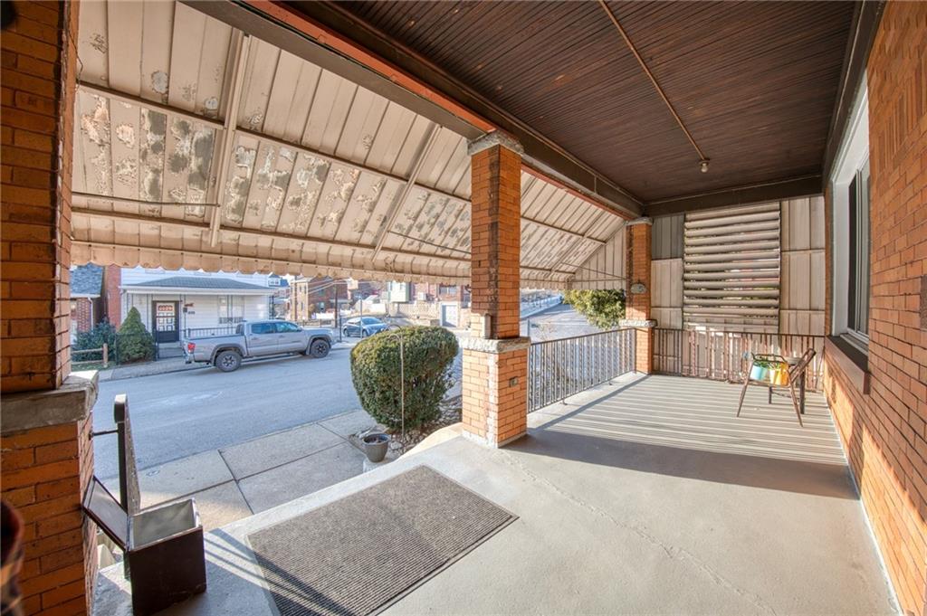 3931 Hoosac Street Pittsburgh, PA 15207 - Photo 35 of 39