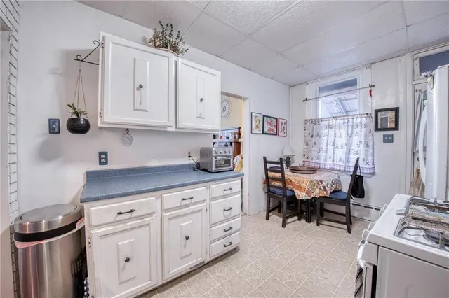 $379,900 | 3931 Hoosac Street, Pittsburgh, PA 15207