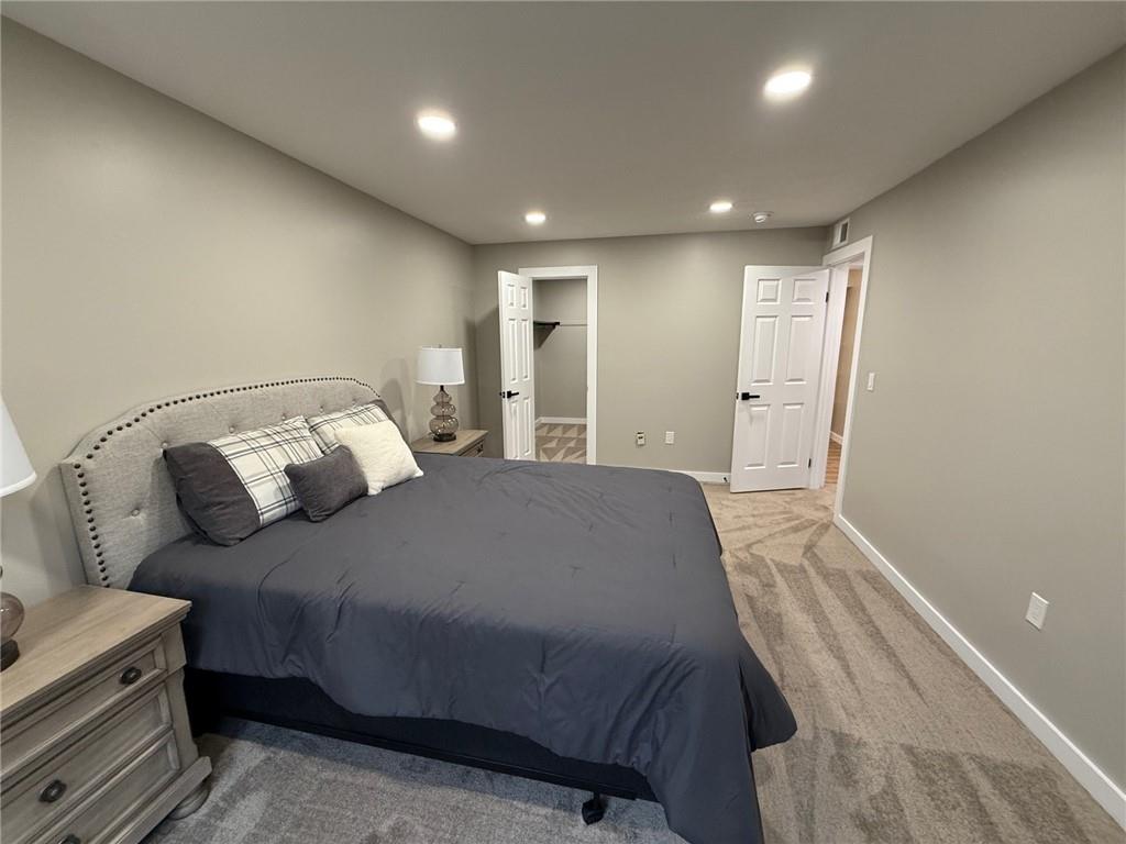 300 Gilkeson Road, Unit 8B Pittsburgh, PA 15228 - Photo 12 of 26 Gallery Image 12
