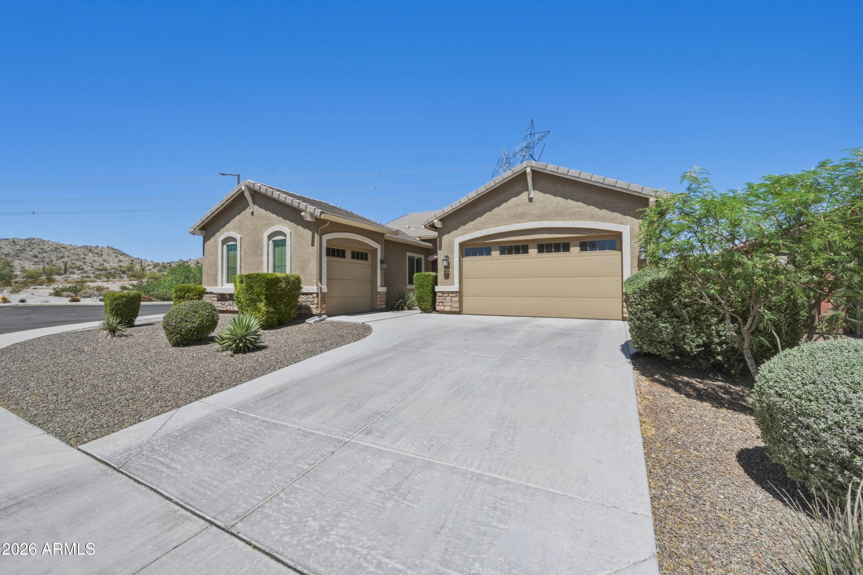 18526 West Desert Trumpet Road Goodyear, AZ 85338 - Photo 2 of 42 2_dsc_1921