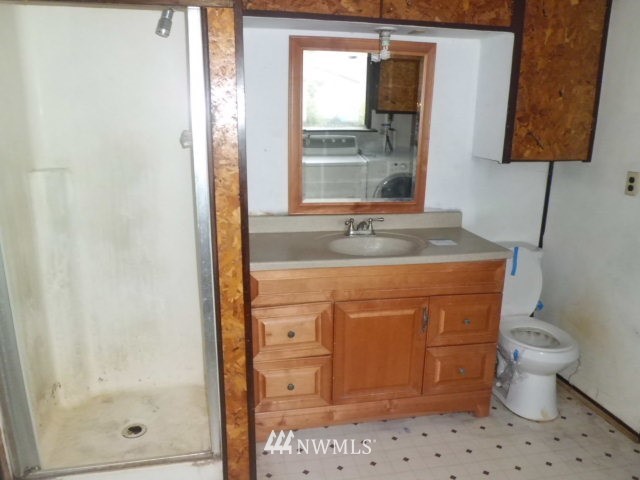 537 Southwest 16th Street Chehalis, WA 98532 - Photo 9 of 19 Gallery Image 9