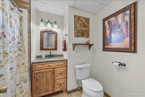 $327,500 | 422 Princeton Drive, North Aurora, IL 60542