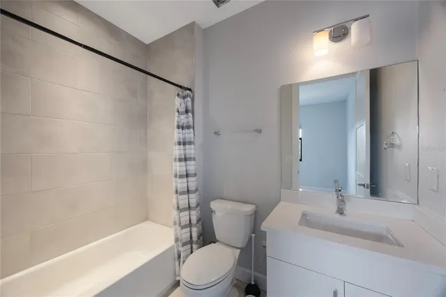 $3,850 | 1330 West Gray Street, Unit 5, Tampa, FL 33606