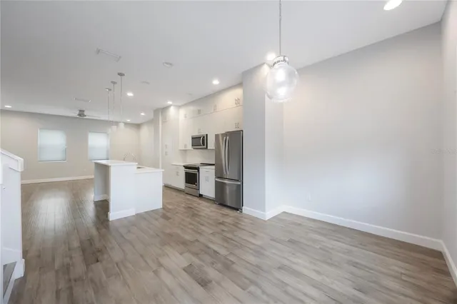 $3,850 | 1330 West Gray Street, Unit 5, Tampa, FL 33606