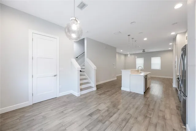 $3,850 | 1330 West Gray Street, Unit 5, Tampa, FL 33606